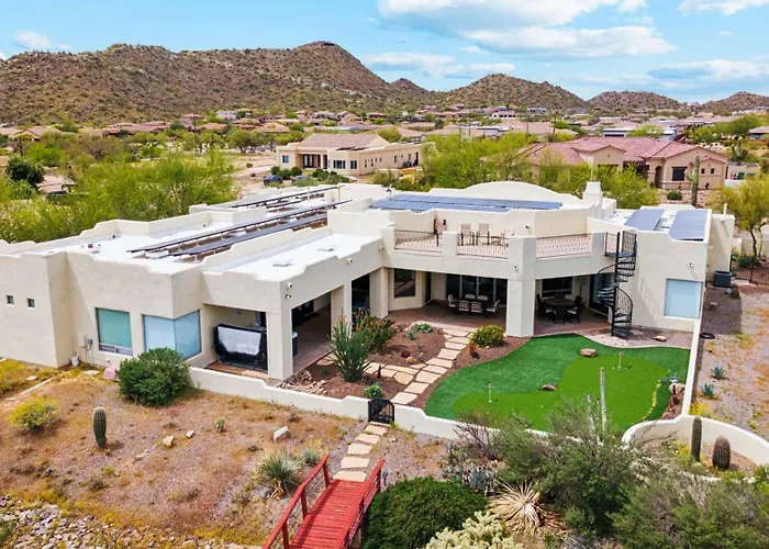 East Desert And Mountain Views 5br Pool *