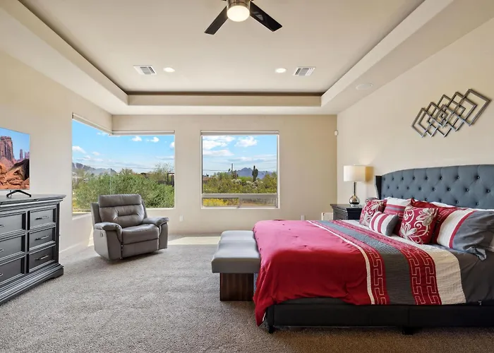 East Desert And Mountain Views 5br Pool * Mesa