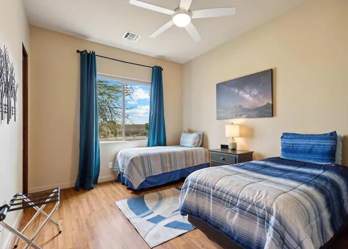 East Desert And Mountain Views 5br Pool * Mesa